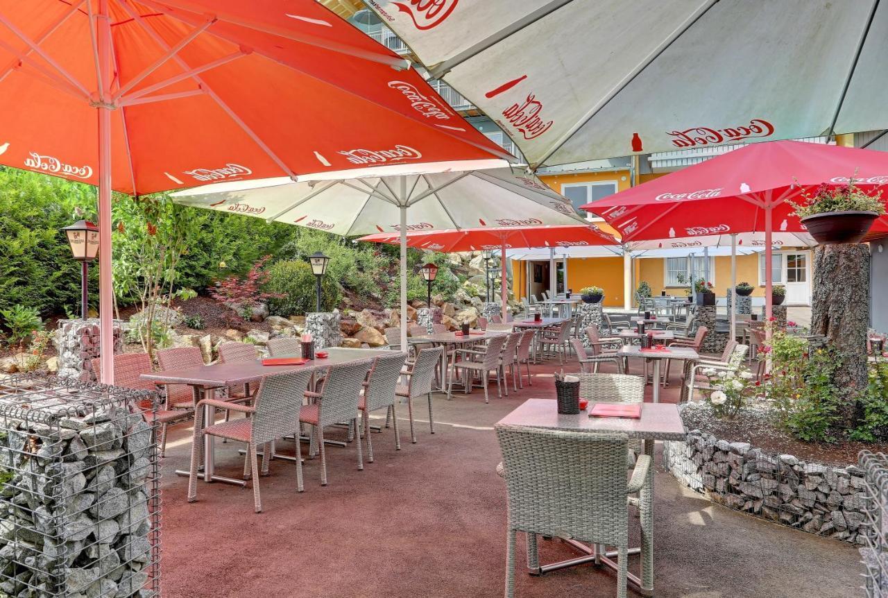 Wellnesshotel Deine Auszeit, Adults Only Achslach Exterior photo
